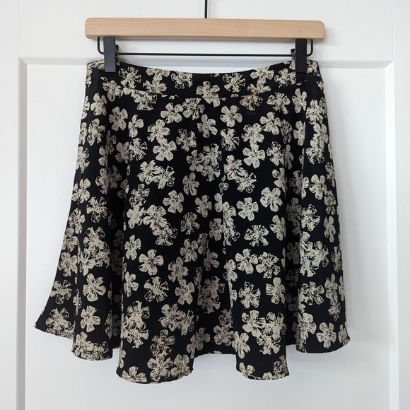 Lush Brand Floral Mini Skirt - Picture 1 of 3